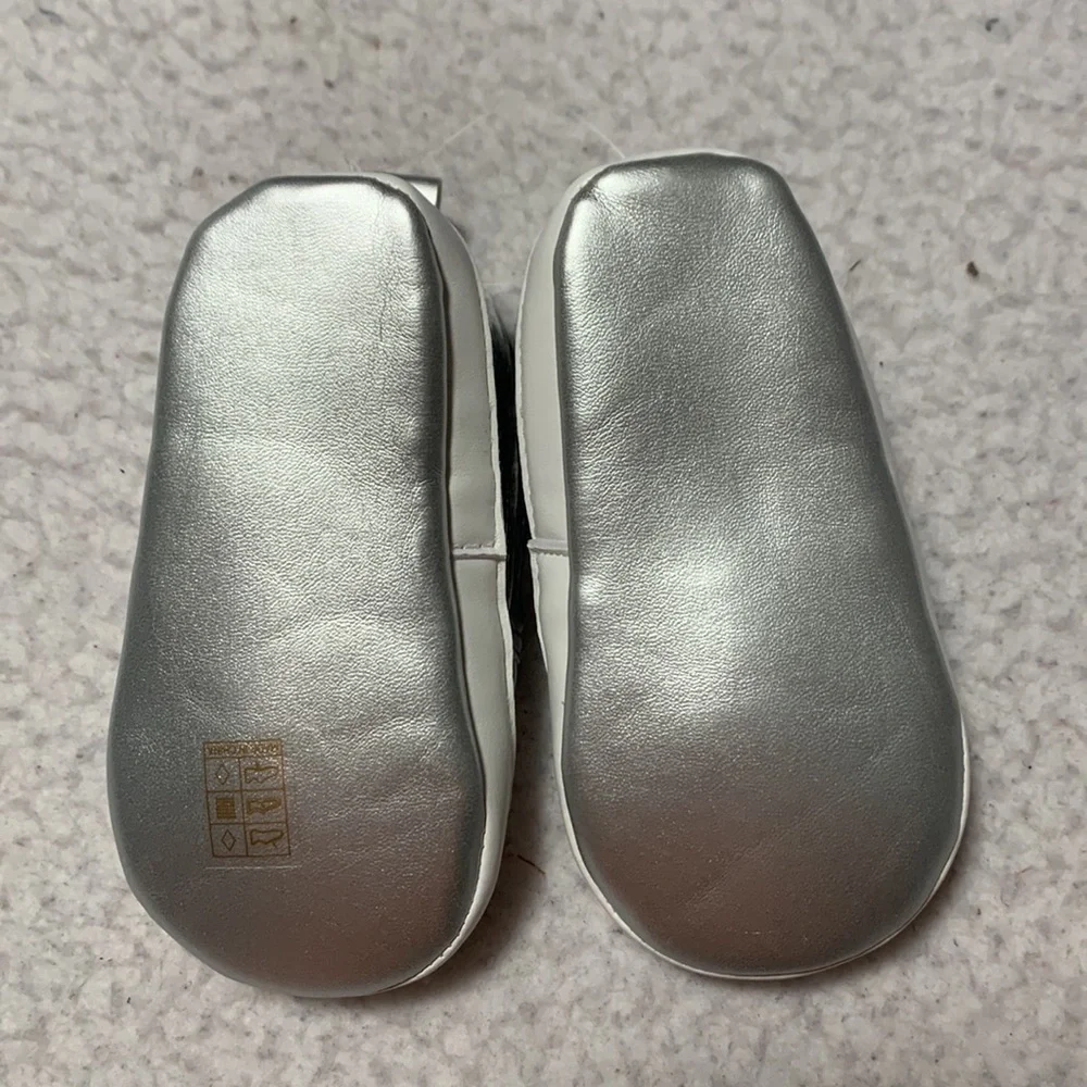 Sparkly Silver Soft Soled Shoes for Babies, NWT’s, Size 2
